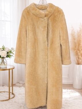 Maximilian New York Vintage Fur Coat